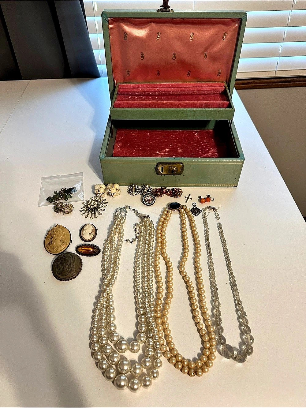Vintage Jewelry Assortment